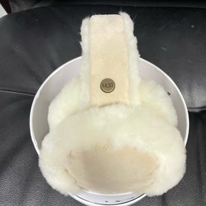 Ugg earmuffs NWT, white